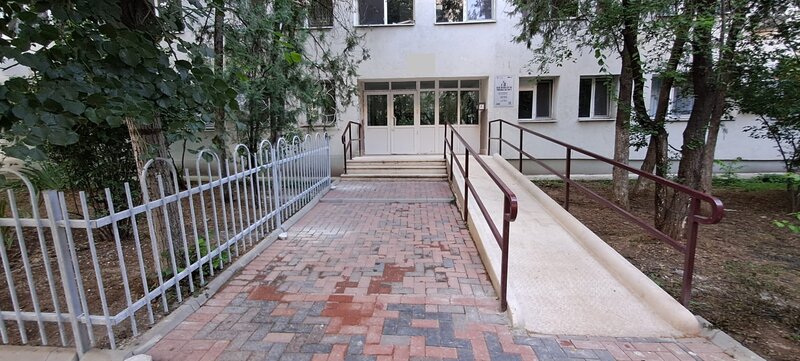 Dristor - Camil Ressu / P-ta Ramnicu Sarat, metrou la 450 m, etaj 2/10