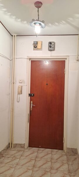 Dristor - Camil Ressu / P-ta Ramnicu Sarat, metrou la 450 m, etaj 2/10